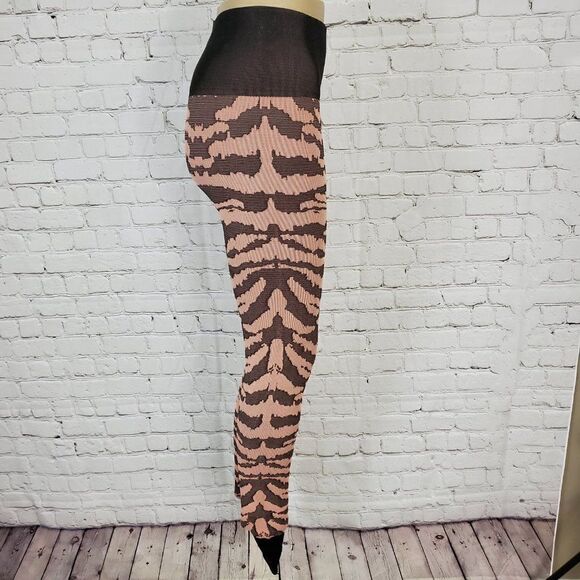 NUX NEW Tiger Print Yoga Leggings S Athletic - Picture 3 of 6